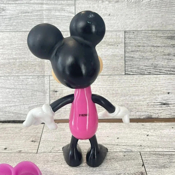 Vintage 2011 Disney Snap n ‘Style Minnie Mouse Mattel Figure And Shoes - Picture 4 of 9